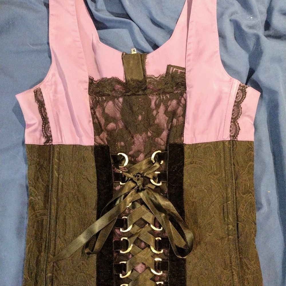 Tripp NYC corset s small lace up purple black top blouse vintage